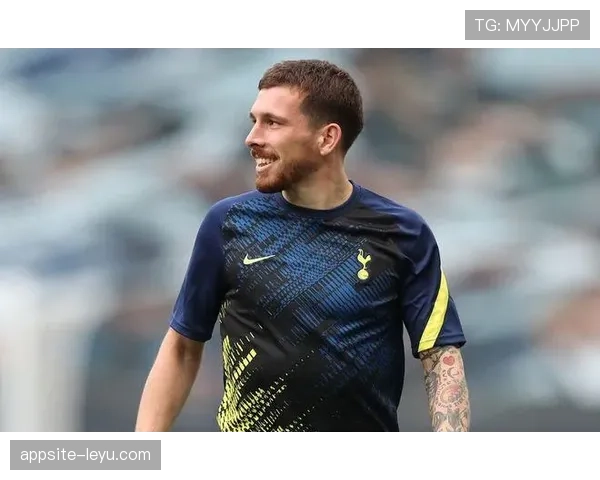 霍伊别尔状态回升身价飙升,坐稳热刺中场核心地位 霍伊别尔状态回升身价飙升,坐稳热刺中场核心地位