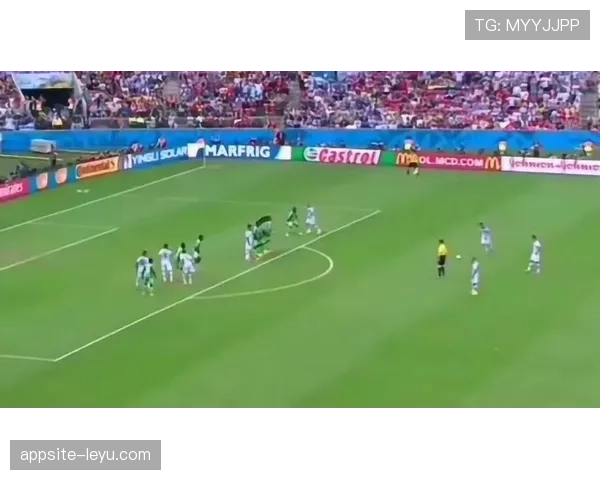 首届世界杯1930年开启足球历史新纪元，点燃全球足球文化发展浪潮